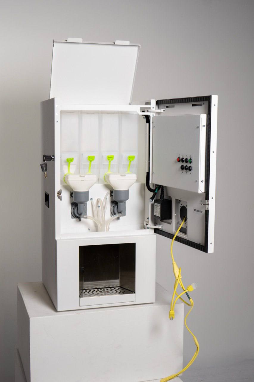 Shaker Model S – Compact Protein Vending Machine
